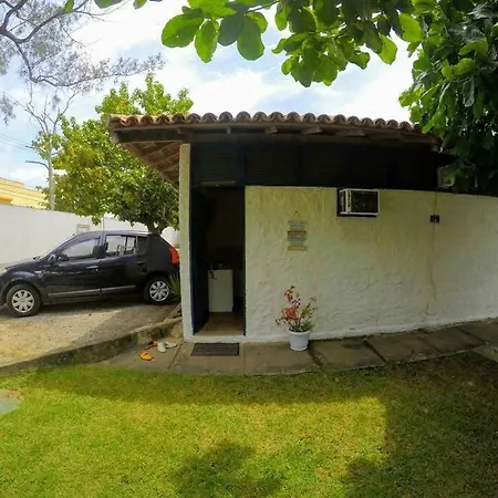 Loft em condomínio com piscina em Cabo Frio-2